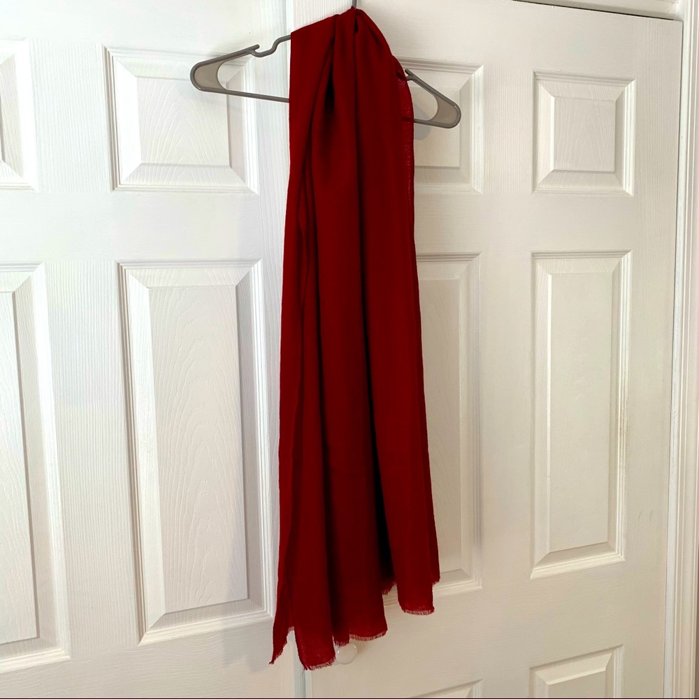 Restoration Hardware 100% cashmere scarf